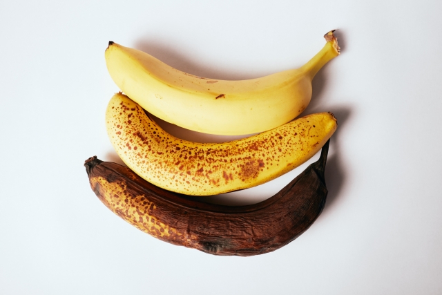 3本のバナナ